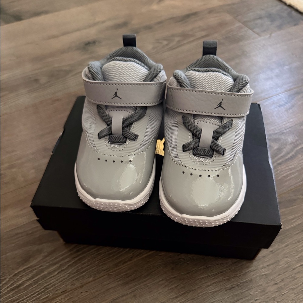 Jordan Stay Loyal 3